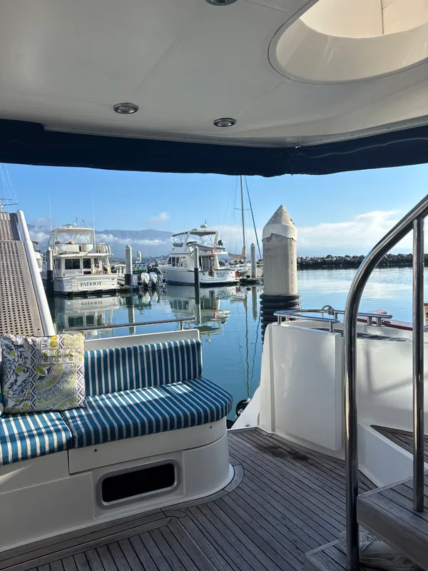 2004 Fairline Phantom