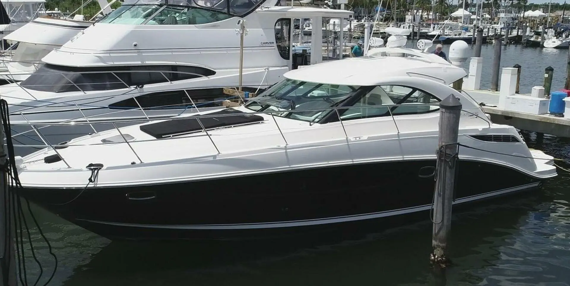 2013 Sea Ray 410 Sundancer